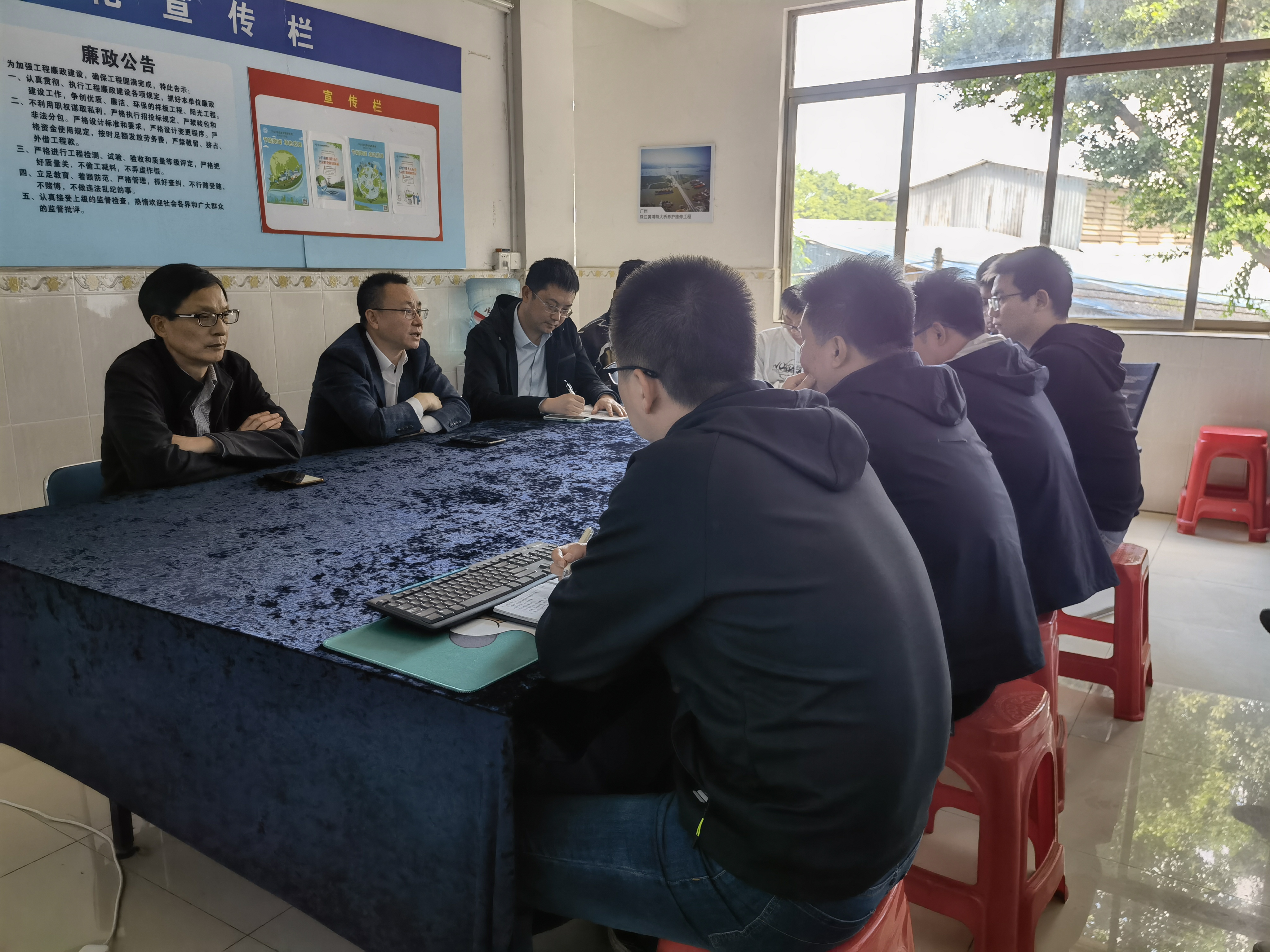 项目座谈会.jpg